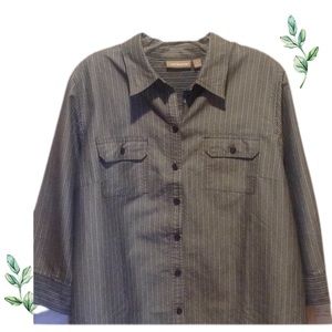 🔷 3/$15! Croft & borrow pinstriped blouse